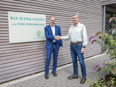 State Secretary Guido Wendt visited the Max Planck Institute in Plön